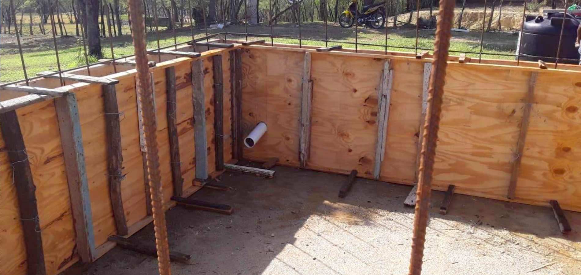 The work in progress on the Machete water tank